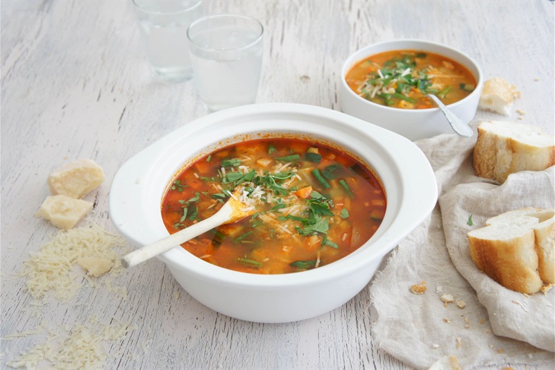 9-veg-minestrone-951801-1.jpg