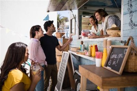 customers at food truck