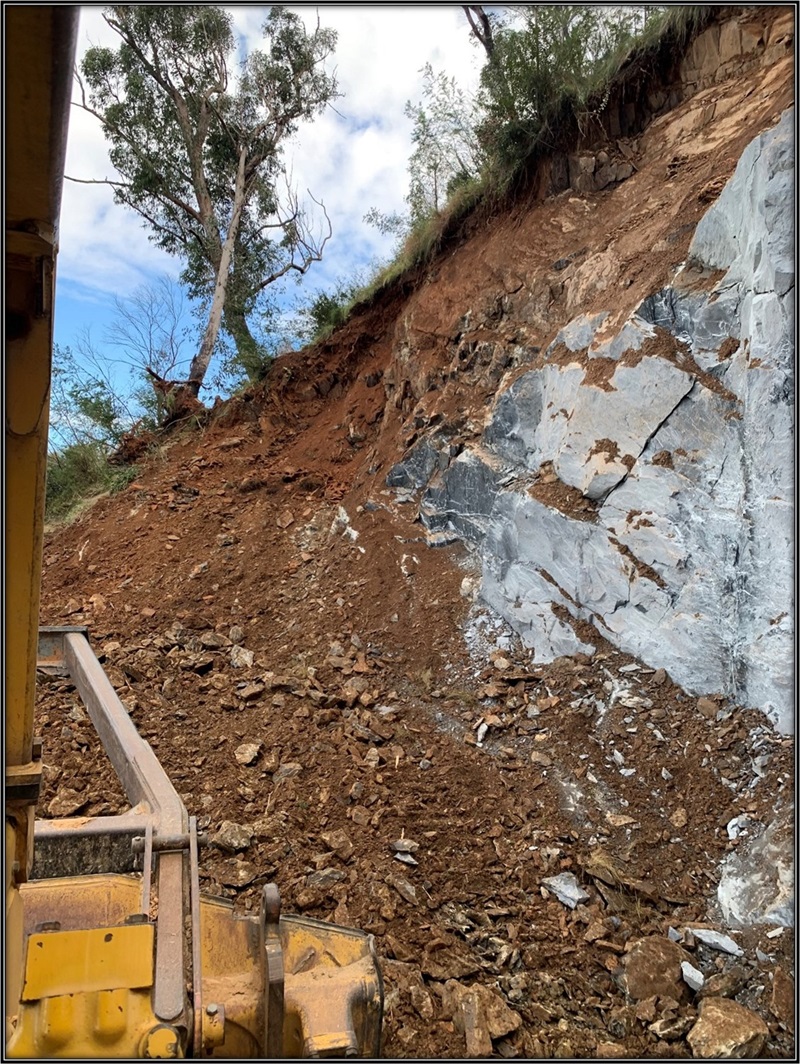Toose Rd18Aug4.jpg