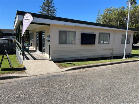 Street view of the South West Rocks library building